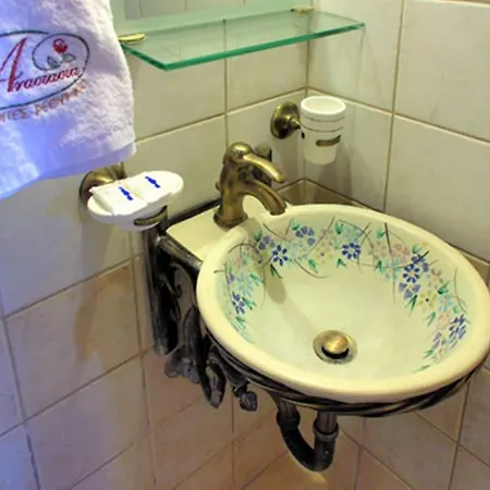 Gasthaus Kouriton House Margarítai Zimmer foto