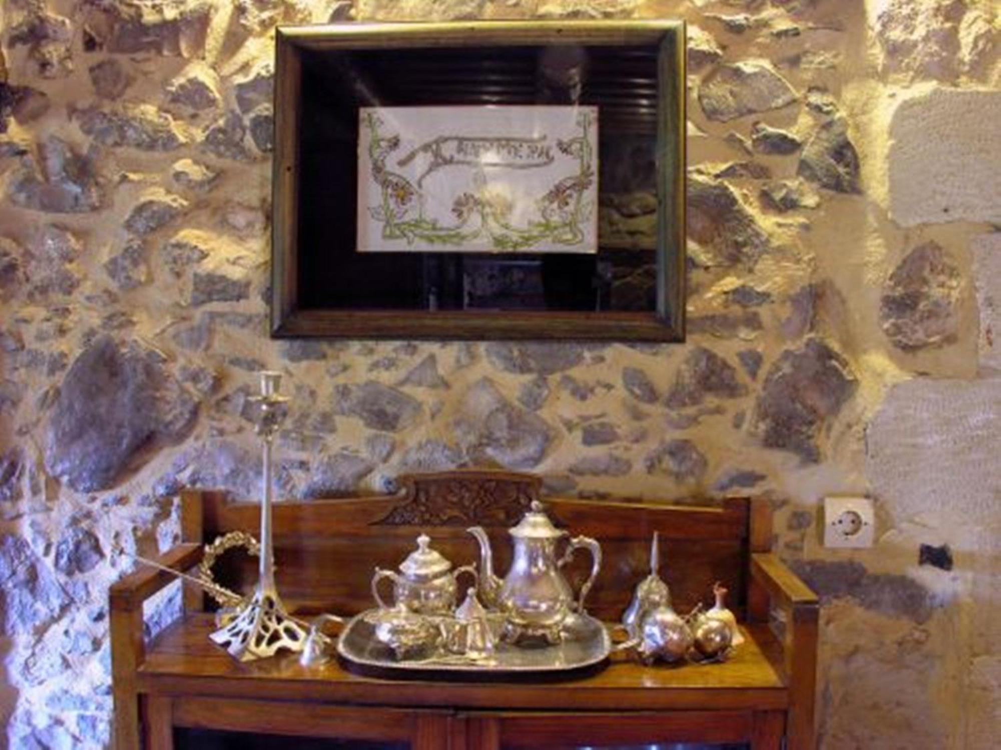 בית כפרי Kouriton House *