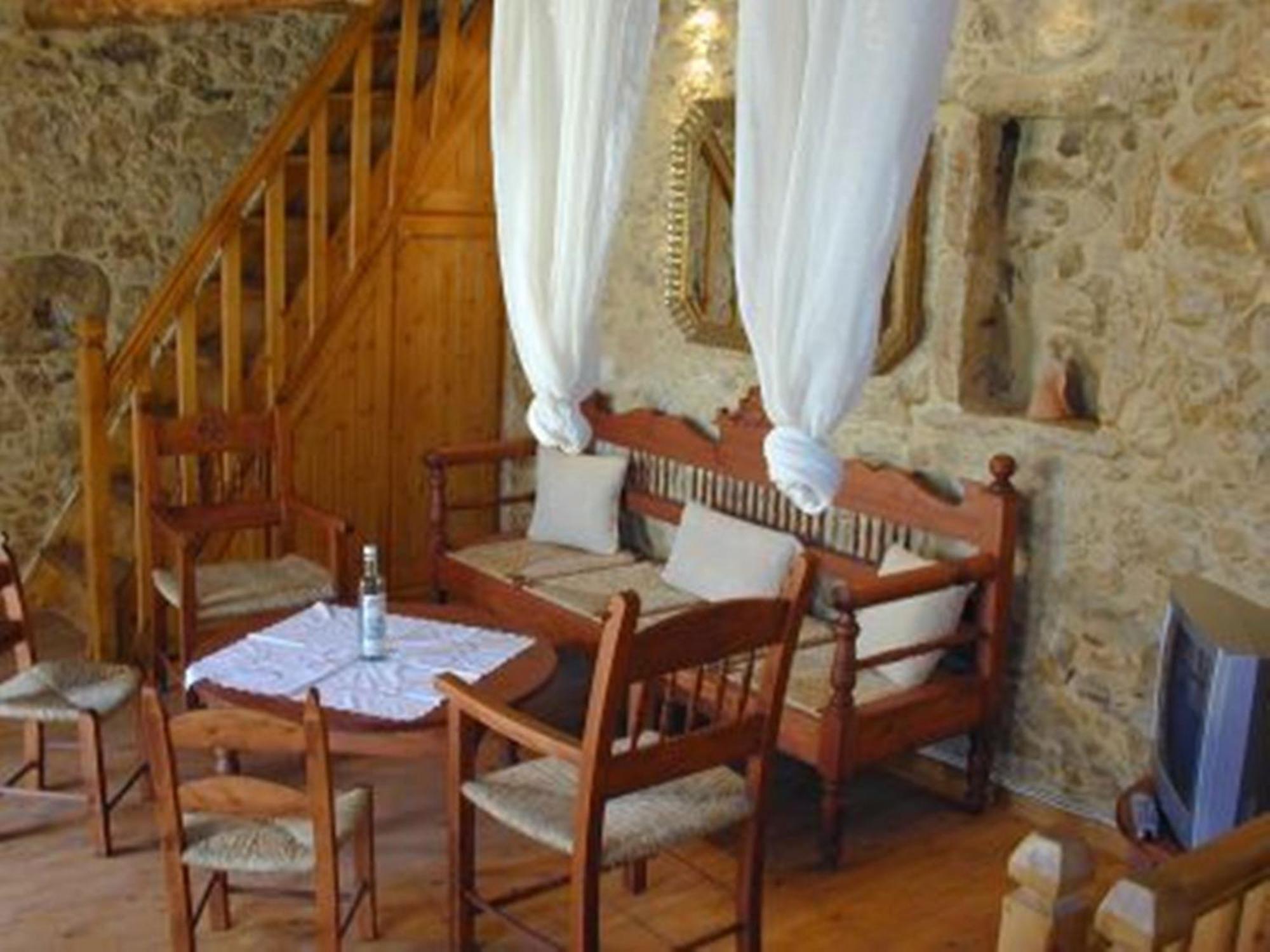 Kouriton House Margarítai